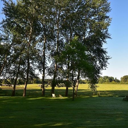 Domaine De L'Ermitage Bed & Breakfast Berry-Bouy Luaran gambar