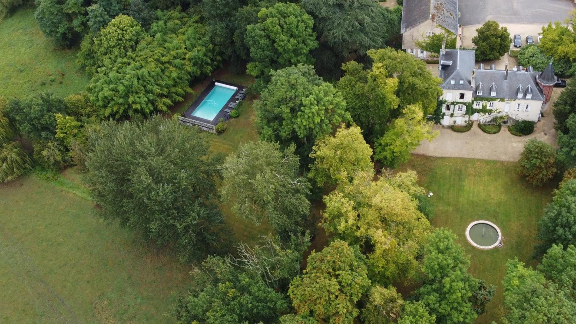 Domaine De L'Ermitage Bed & Breakfast Berry-Bouy Luaran gambar