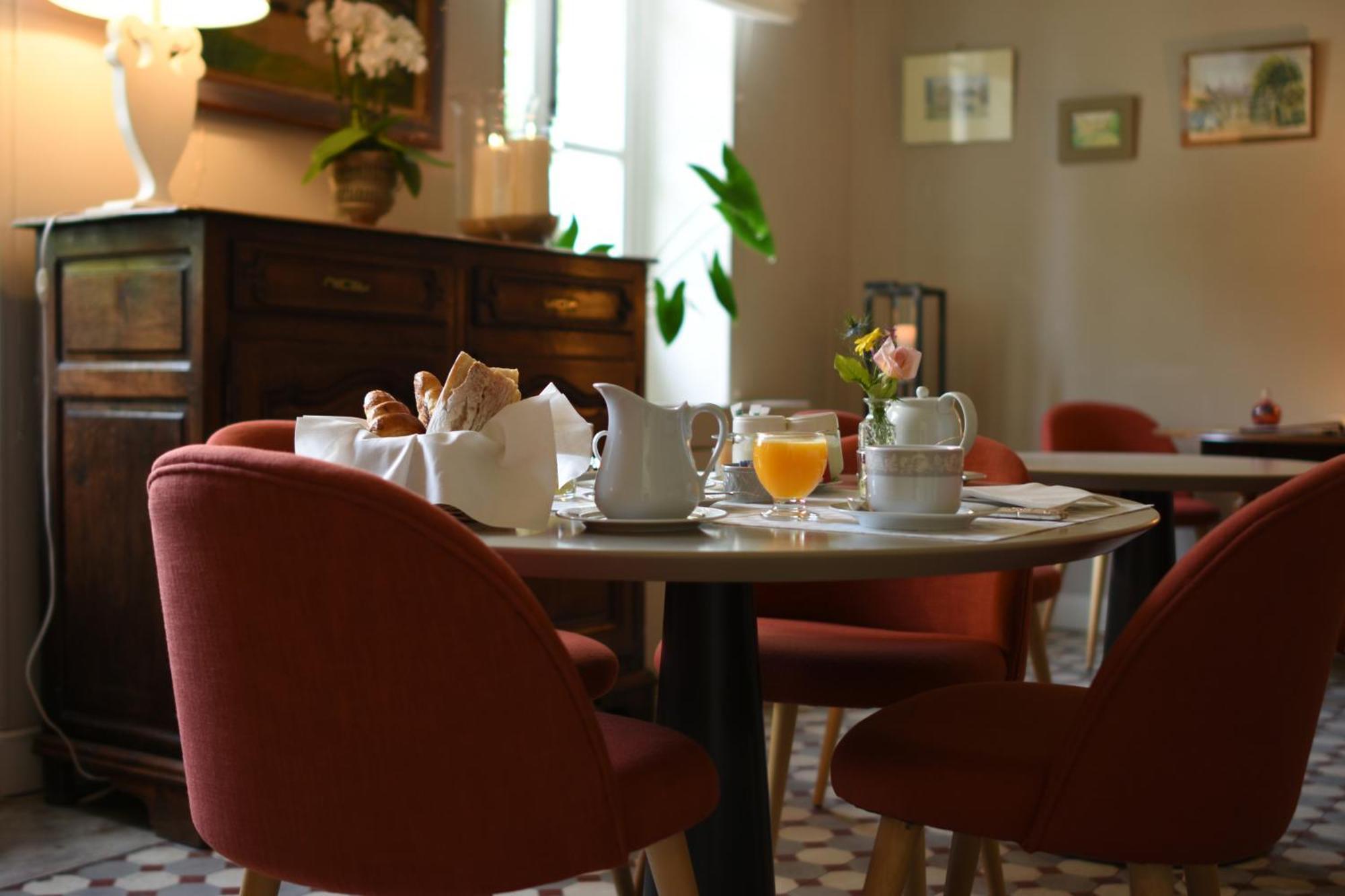 Domaine De L'Ermitage Bed & Breakfast Berry-Bouy Luaran gambar