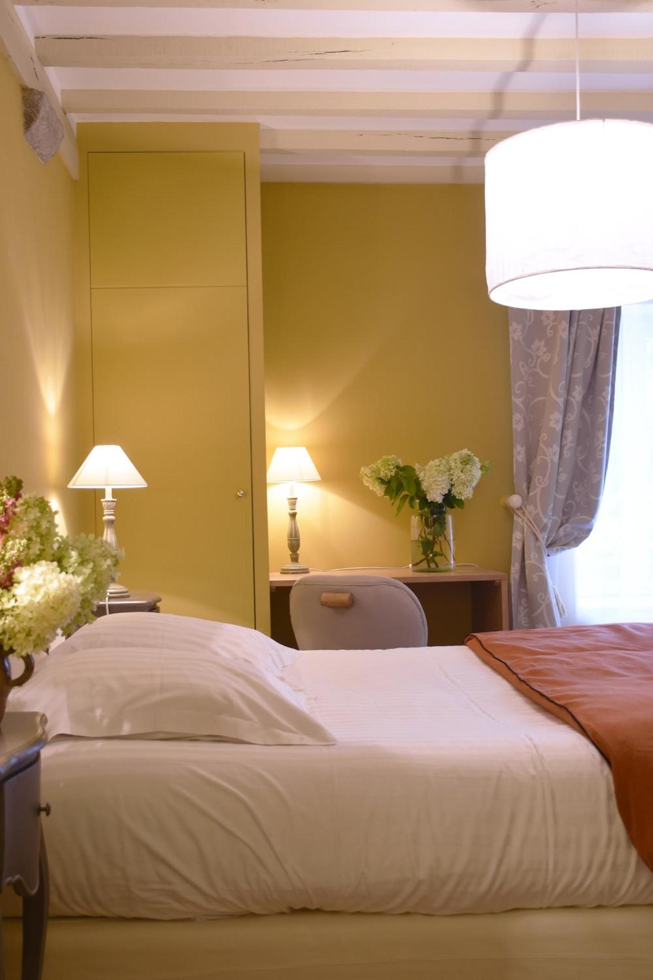 Domaine De L'Ermitage Bed & Breakfast Berry-Bouy Luaran gambar