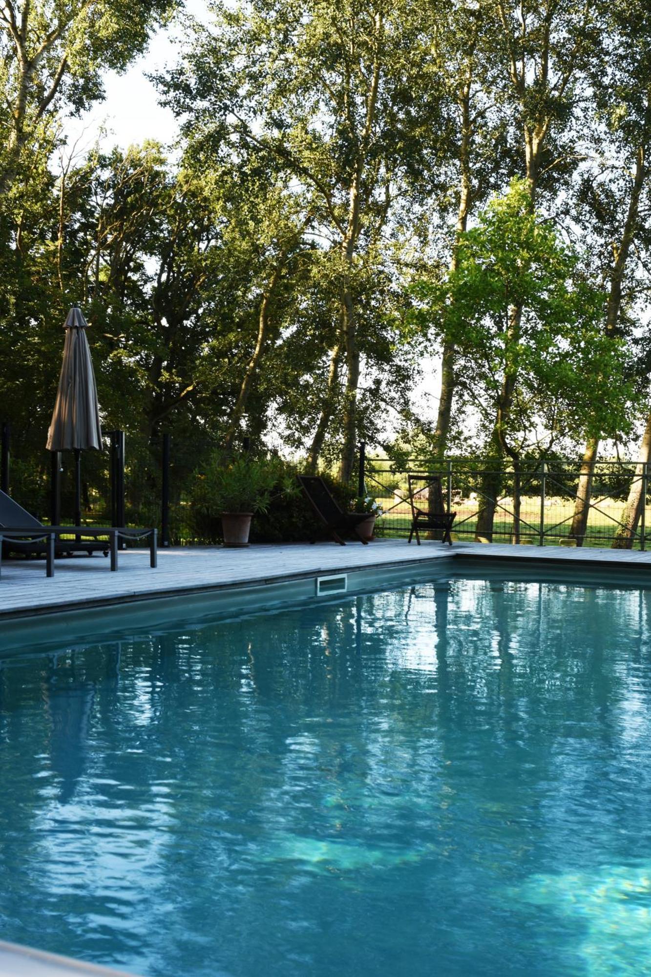 Domaine De L'Ermitage Bed & Breakfast Berry-Bouy Luaran gambar